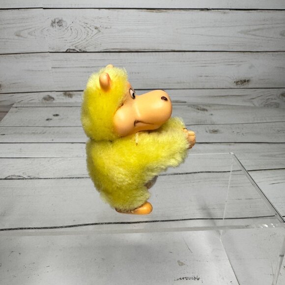 Vintage Fuzzy Hippo Finger Hugger Toy – Plush Finger Puppet Grabber – Cute Kawai - Picture 5 of 7